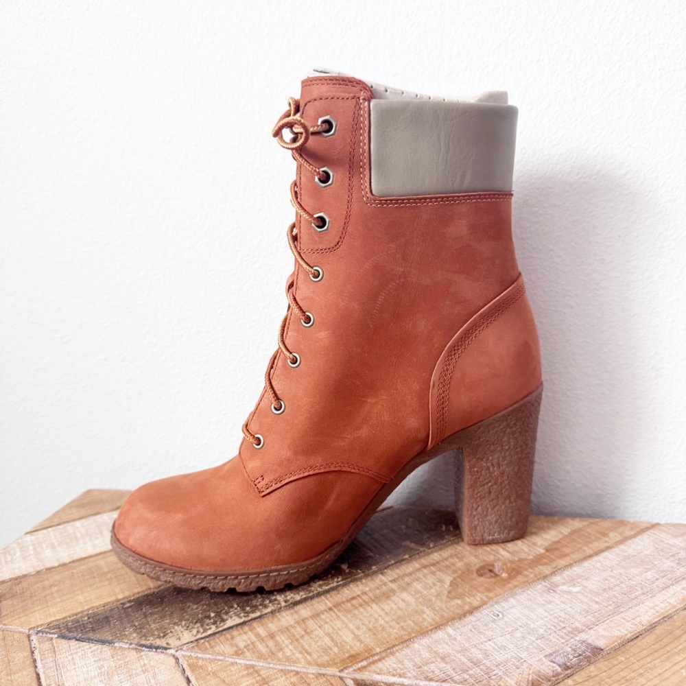 Timberland Glancy Suede Heeled Boots - Picture 4 of 12
